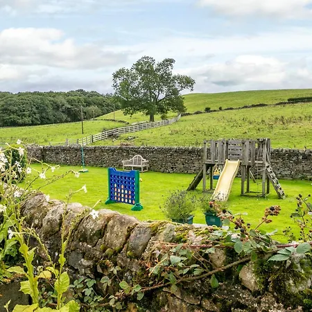 بيت للعطل 2 Bed In Harrogate 79165