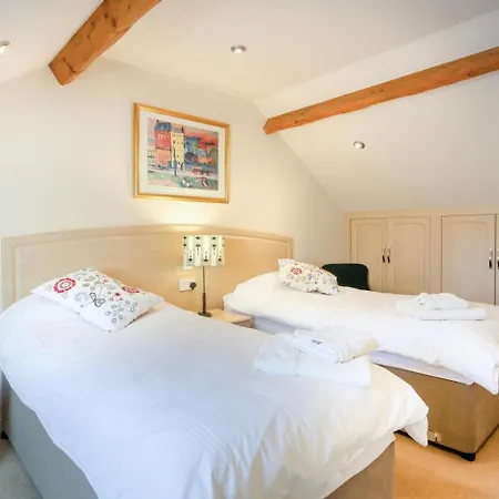 2 Bed In Huby Oc-m43419 別荘 *